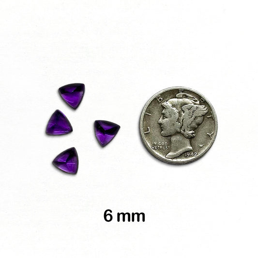 Amethyst - Triangular Sugarloaf, 6mm - 1 Piece